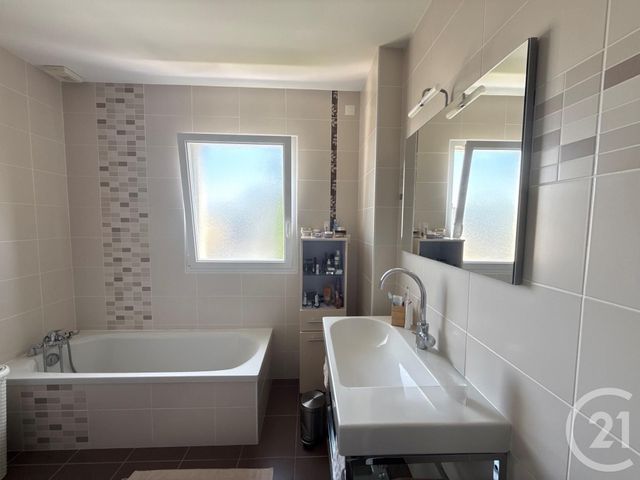 Maison &agrave; vendre - 5 pi&egrave;ces - 128 m2 - Bouchemaine - 49 - PAYS-DE-LOIRE