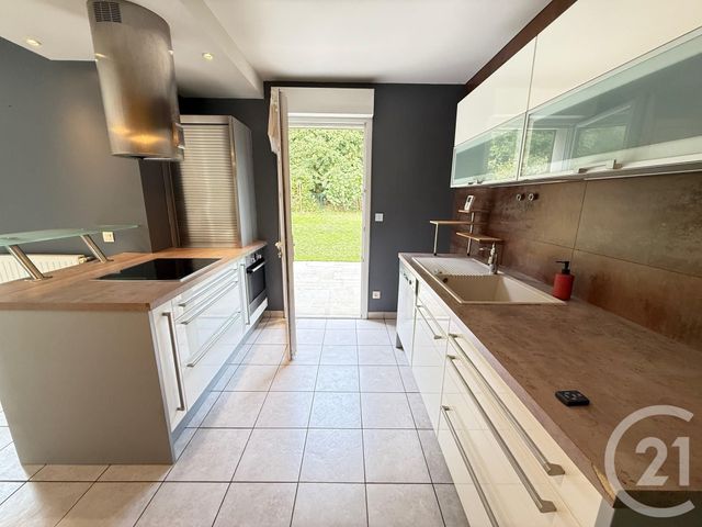 Maison à louer - 4 pièces - 92,60 m2 - Bouchemaine - 49 - PAYS-DE-LOIRE