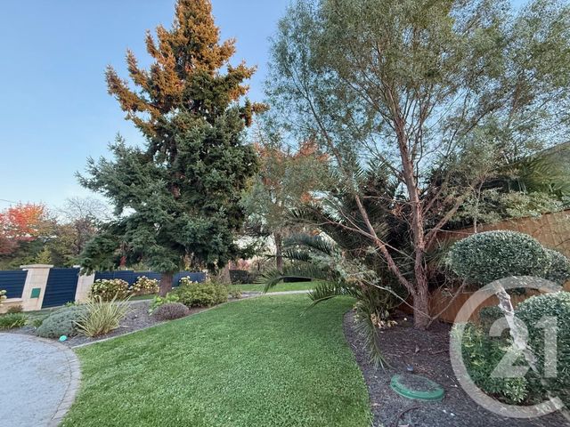 Maison à vendre - 7 pièces - 195 m2 - Avrille - 49 - PAYS-DE-LOIRE